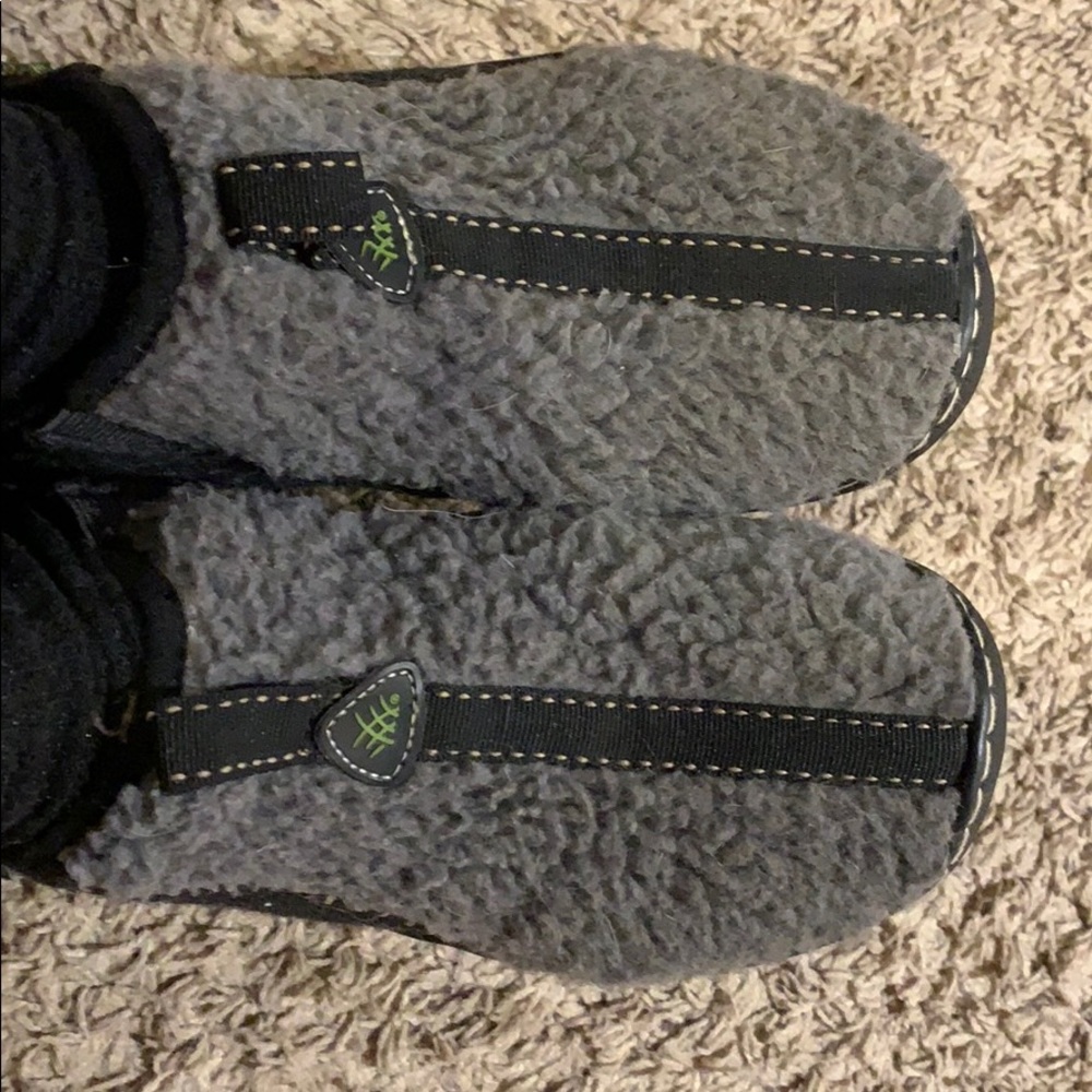 Fuzzy indoor/outdoor shoes